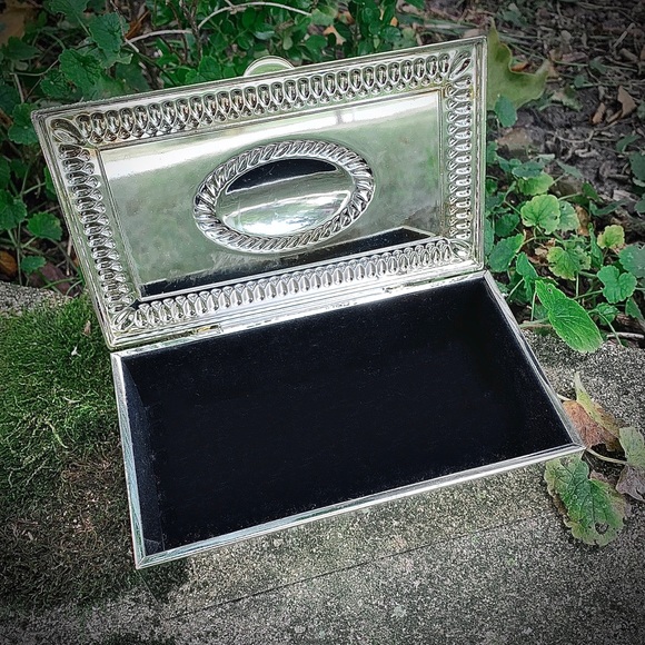 Silver Jewelry Trinket Box - Picture 2 of 4